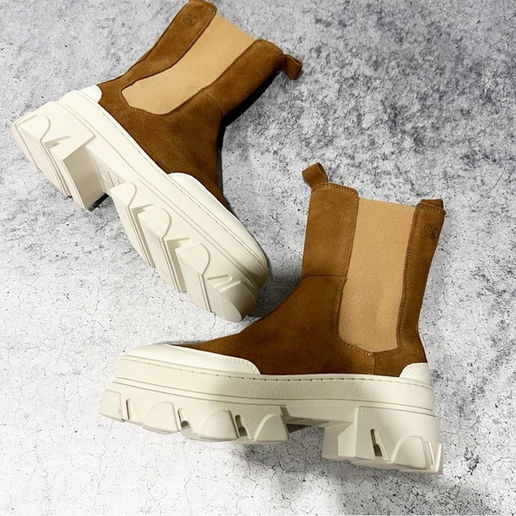 NEW Post Xchange Brown Suede Lug Zip Boots Size EU 37 US 6.5 - Picture 2 of 8